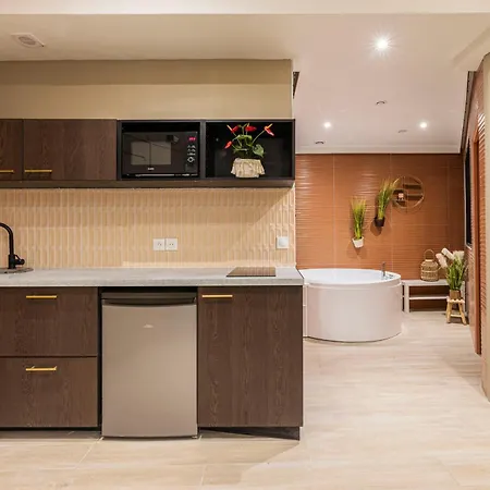 アパート Marais Pompidou 3e, Jacuzzi, 2 Chambres, 4 A 6p パリ