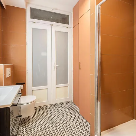 Marais Pompidou 3e, Jacuzzi, 2 Chambres, 4 A 6p *
