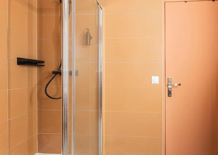 Marais Pompidou 3e, Jacuzzi, 2 Chambres, 4 A 6p *