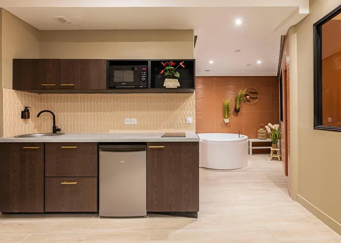 Διαμέρισμα Marais Pompidou 3e, Jacuzzi, 2 Chambres, 4 A 6p Παρίσι