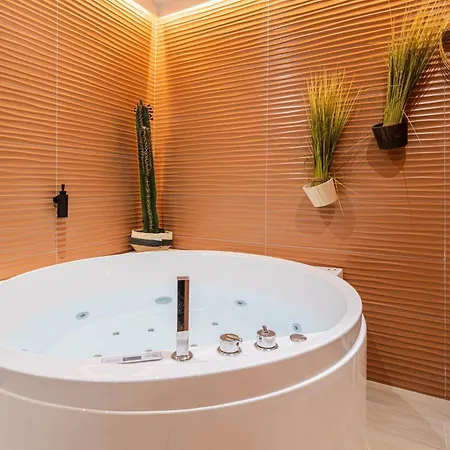Marais Pompidou 3e, Jacuzzi, 2 Chambres, 4 A 6p Διαμέρισμα